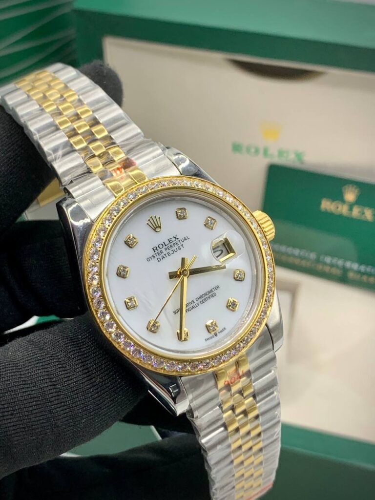 Luxury DAY-DATE ICE Head Rolex-Style Watch