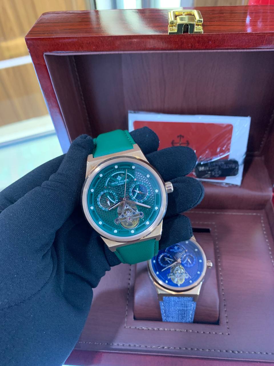 High Quality Luxury Patek Philippe Watch for Men - Image 3