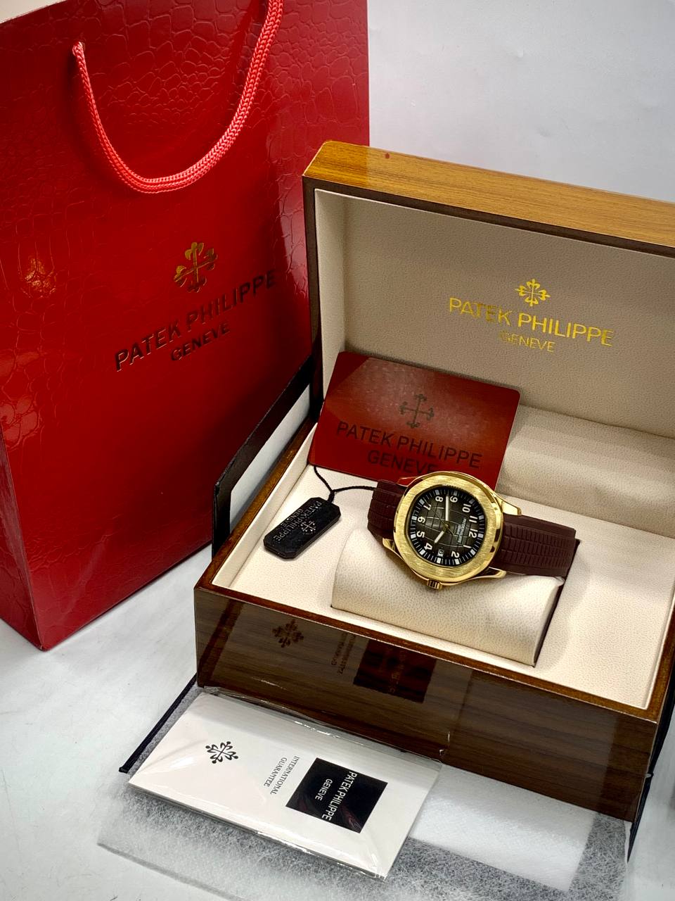 High Quality Luxury Patek Watch in Nigeria - Image 3